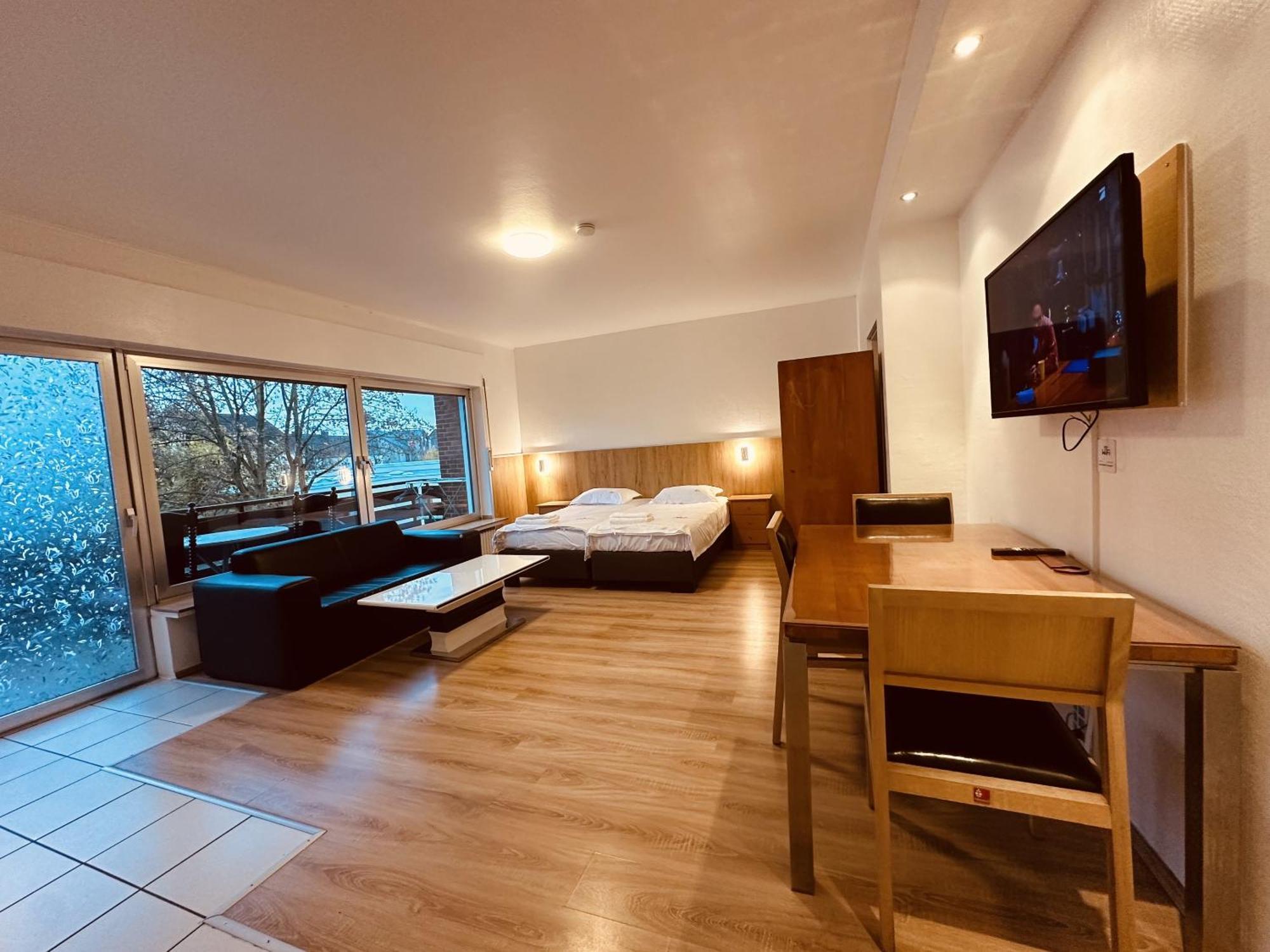 Hotel Destille Dormagen Room photo